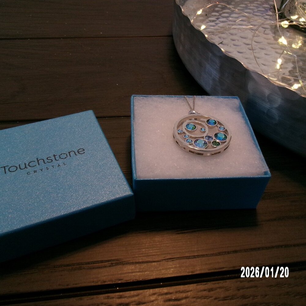 Swarovski Crystal Floating Bubbles Necklace Aqua Blue Aurora Borealis EXCELLENT